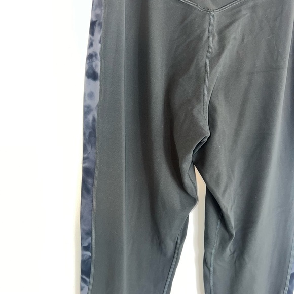 Lululemon Align Jogger Track Stripe Graphite Grey/Diamond Dye Pitch Graphite - Picture 13 of 15